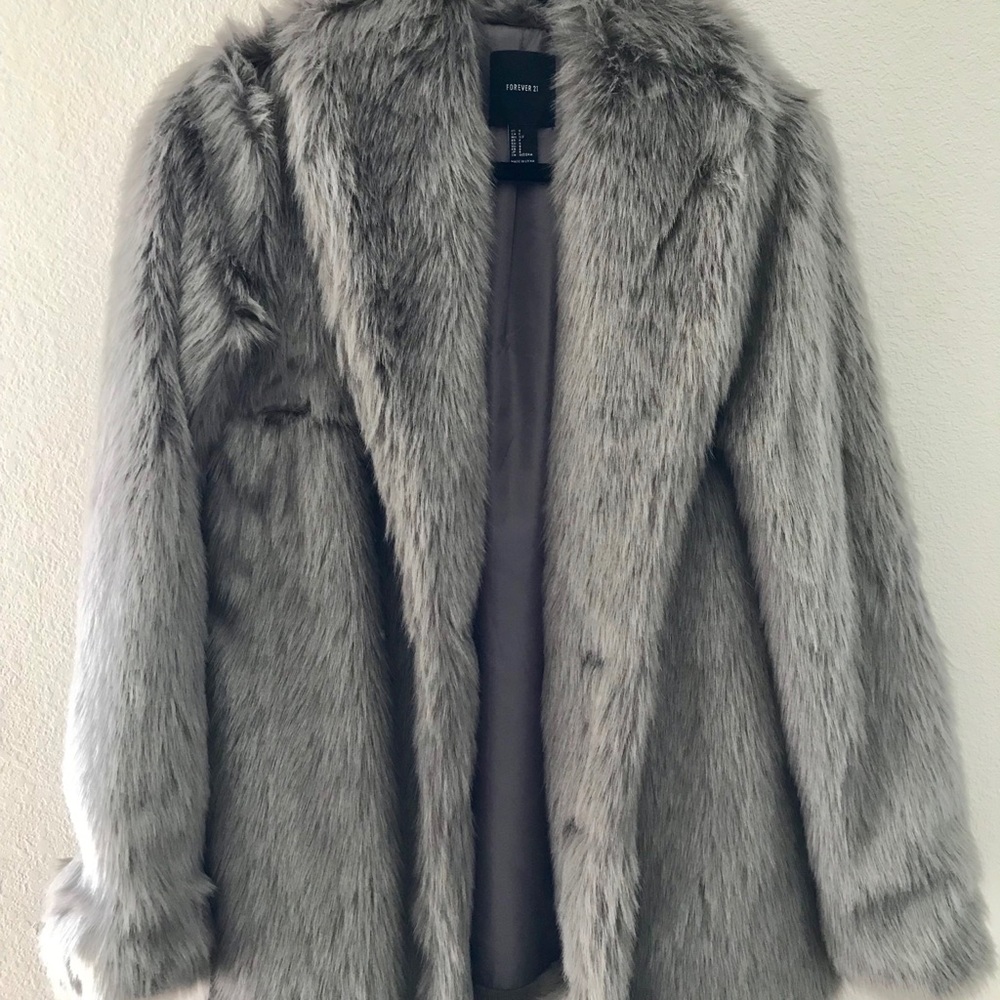 Forever 21 Grey faux fur coat